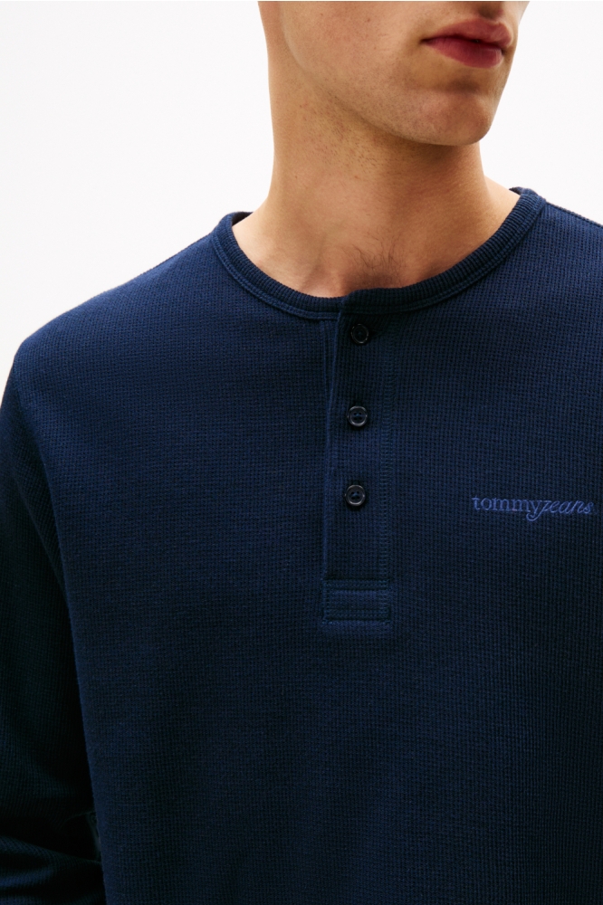 TJM SLIM WAFFLE SCRIPT HENLEY DM0DM21812 C1G DARK NIGHT NAVY
